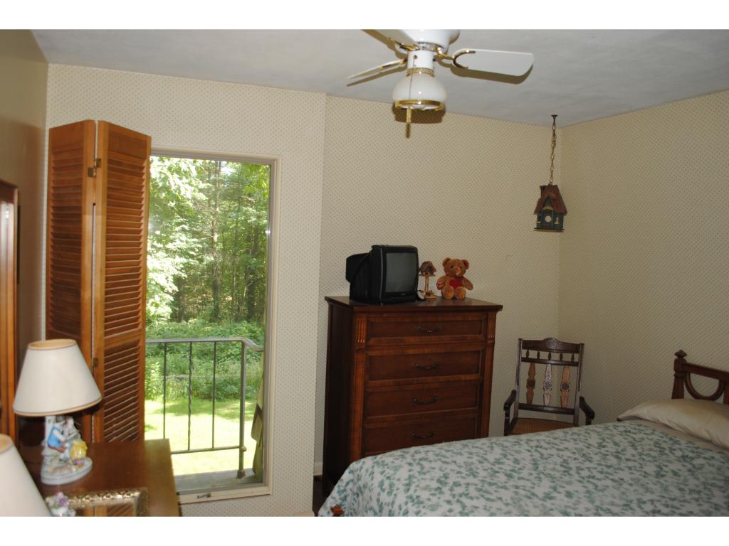 15 Thomas Street Rochester, NH 03867 - Photo 12 of 18