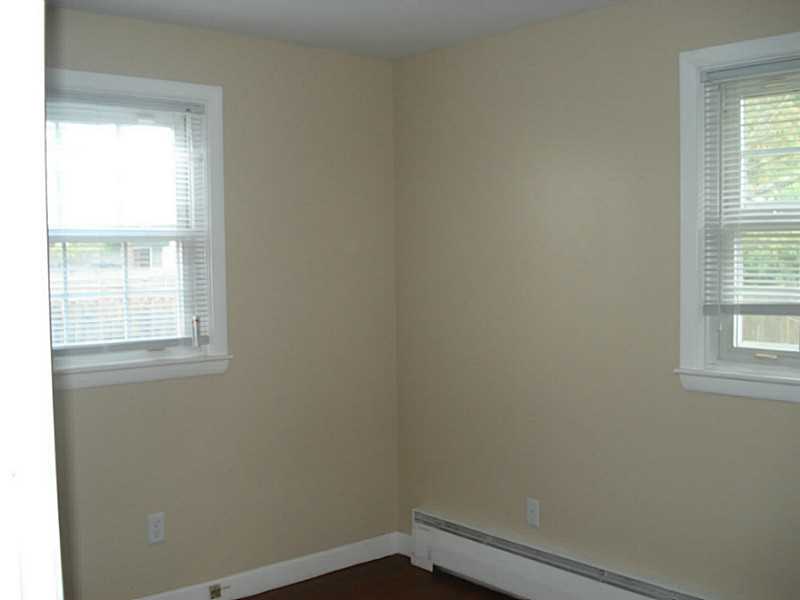 9 Overhill Road Warren, RI 02885 - Photo 14 of 15 Exterior Front.