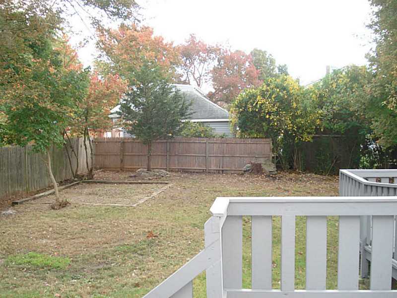 9 Overhill Road Warren, RI 02885 - Photo 4 of 15 Exterior Front.