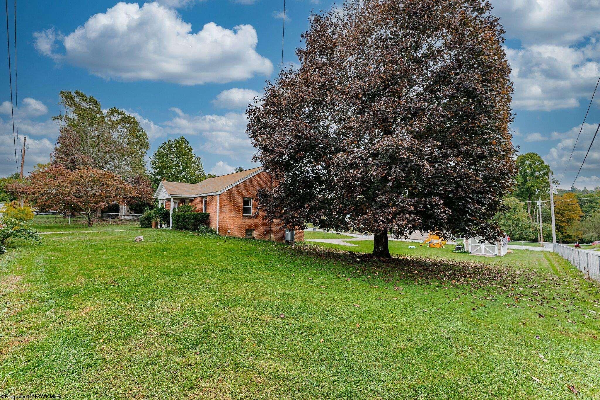 1606 Green Gables Road Fairmont, WV 26554 - Photo 25 of 37 Gallery Image 25