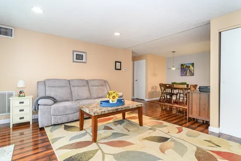 $314,900 | 46 Silver Hill Lane, Unit 1, Natick, MA 01760