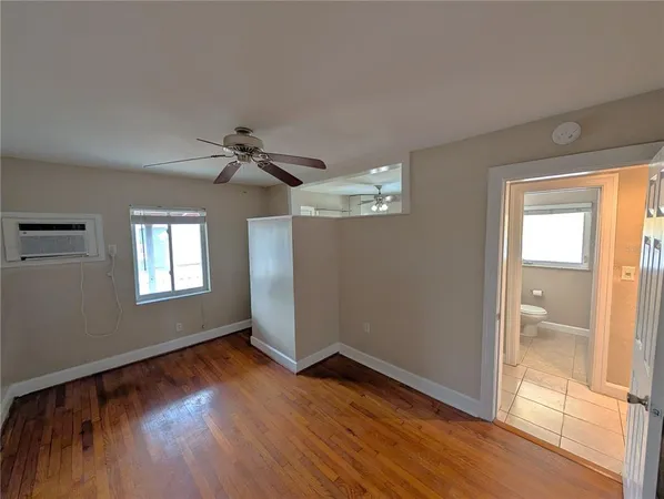 $1,225 | 520 11th Avenue North, St. Petersburg, FL 33701