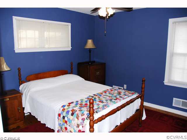 1813 Murdoch Road Richmond, VA 23229 - Photo 6 of 10 Master Bedroom