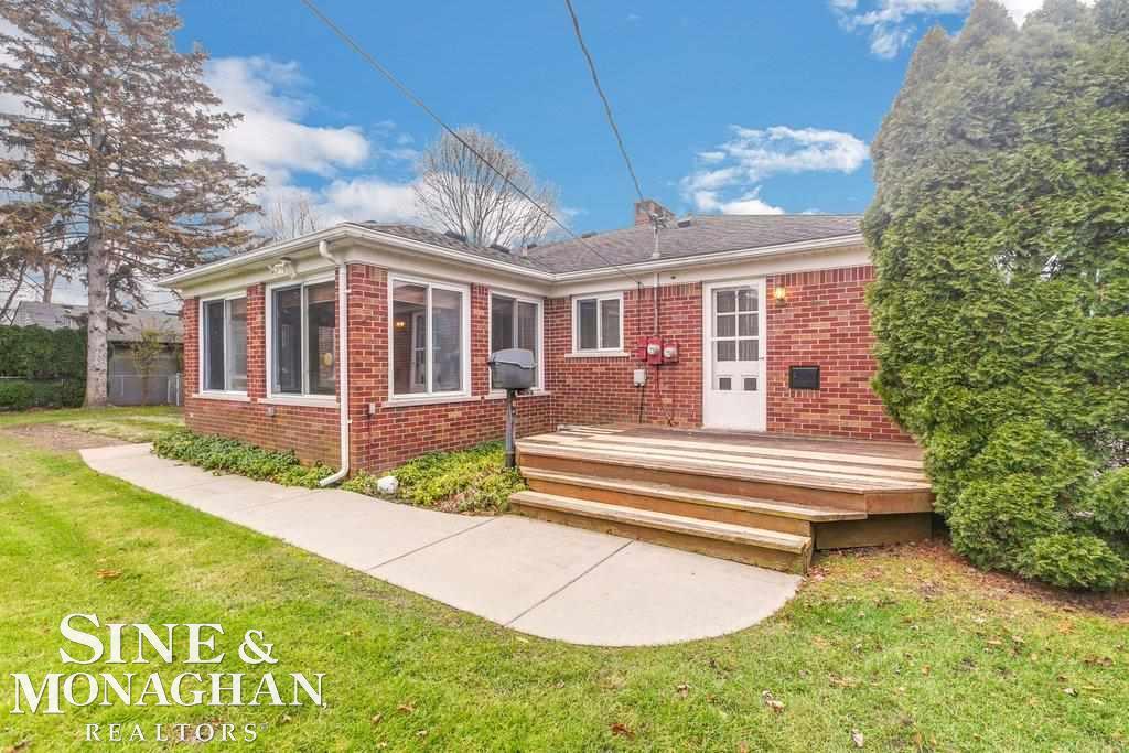 770 Shoreham Road Grosse Pointe Woods, MI 48236 - Photo 33 of 37