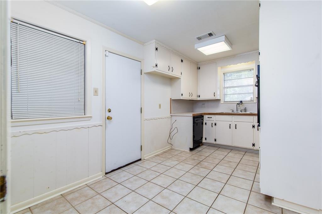 3908 Gingerbread Road Alexandria, LA 71303 - Photo 7 of 17 Gallery Image 7