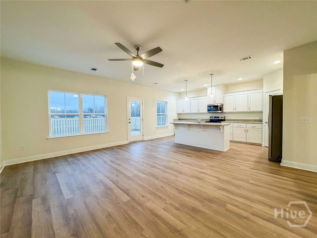 43 Hamilton Drive Hinesville, GA 31313 - Photo 5 of 23