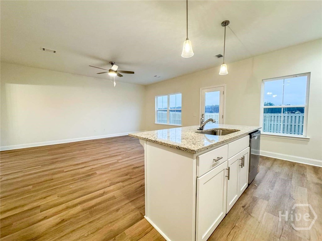 43 Hamilton Drive Hinesville, GA 31313 - Photo 7 of 23