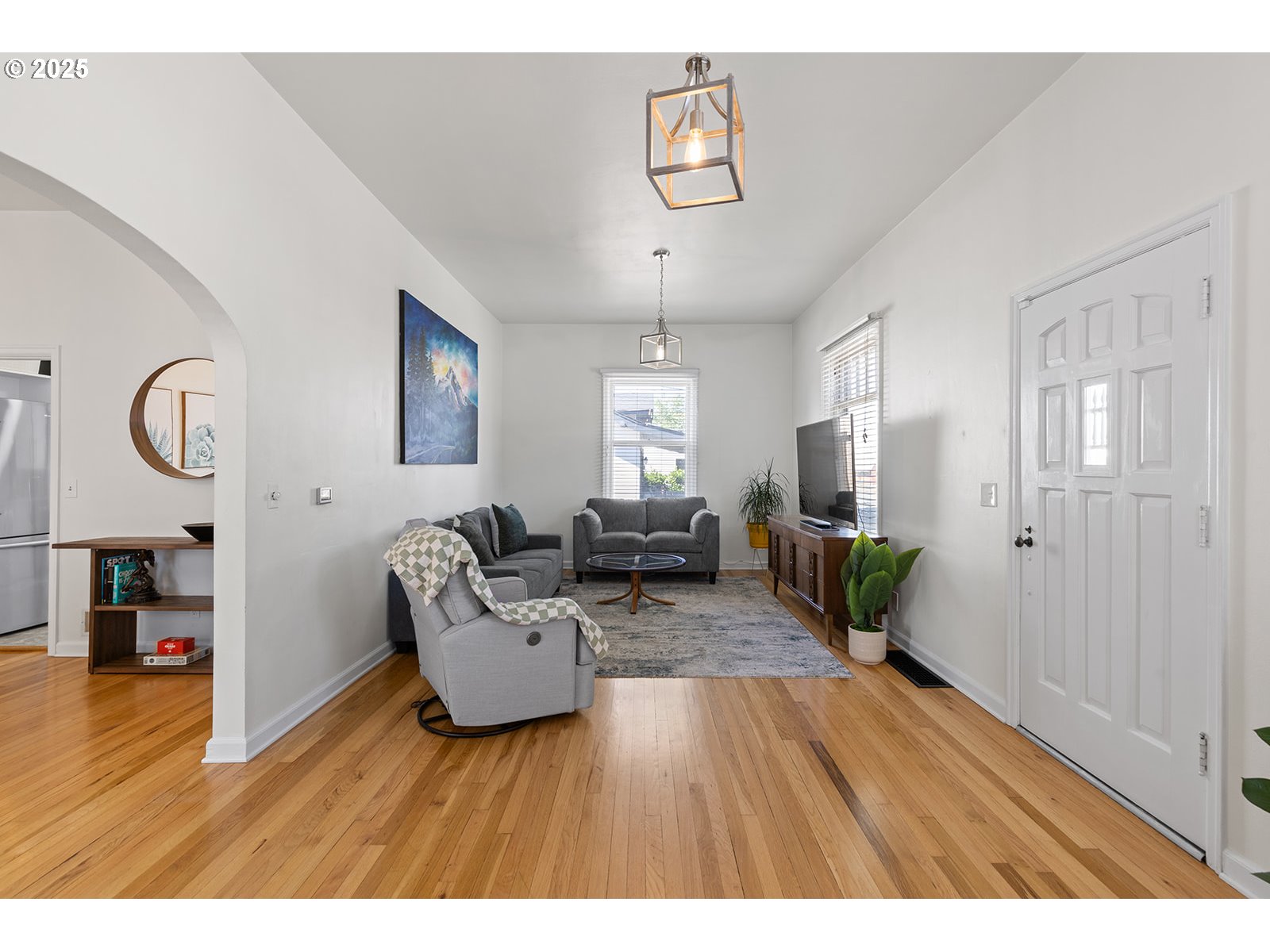 924 Northeast 3rd Avenue Camas, WA 98607 - Photo 5 of 46