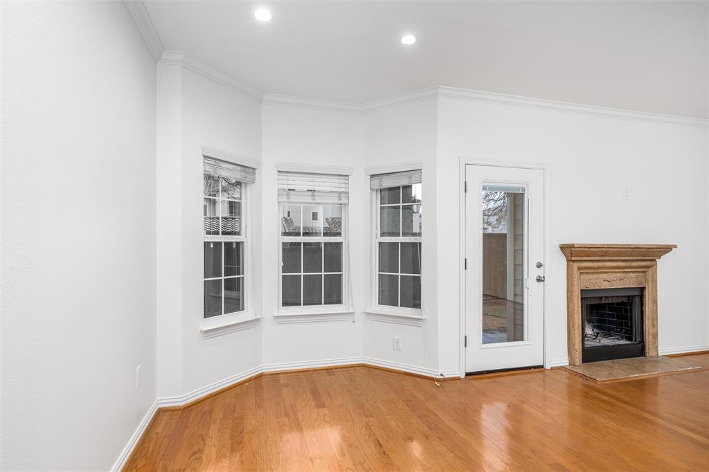 2601 Preston Road, Unit 6108 Plano, TX 75093 - Photo 10 of 26 an empty room with windows