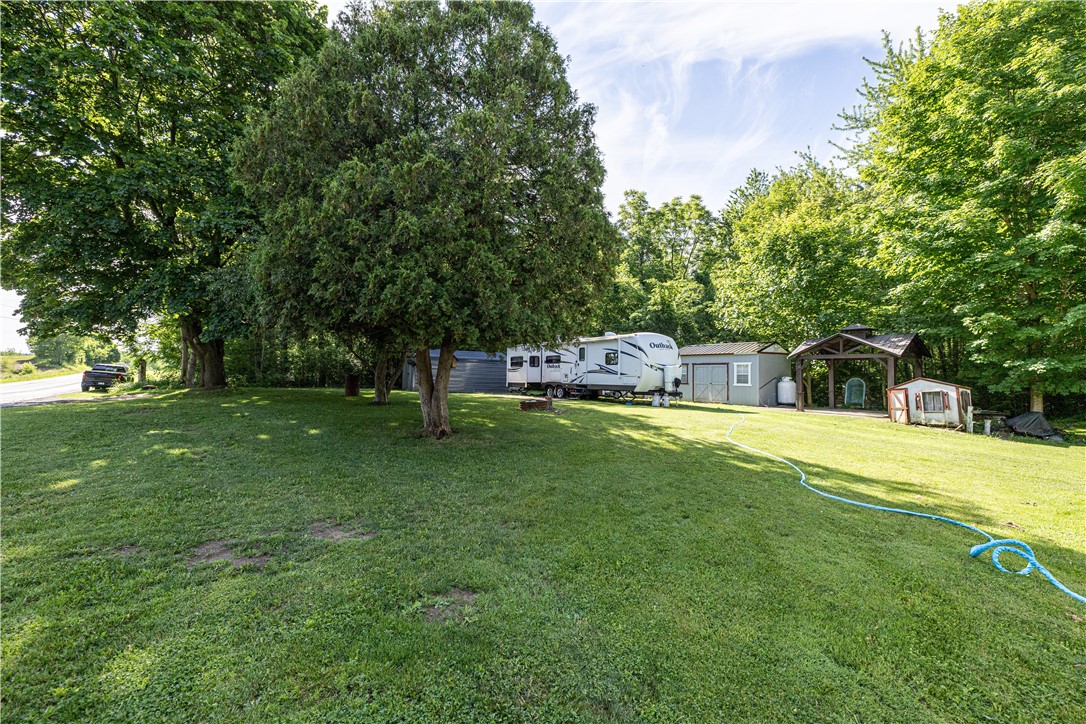 5524 Martin Road Marion, NY 14505 - Photo 15 of 27