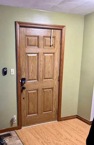 $269,900 | 614 West Main Street, Farmersburg, IN 47850