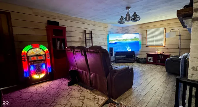 $269,900 | 614 West Main Street, Farmersburg, IN 47850