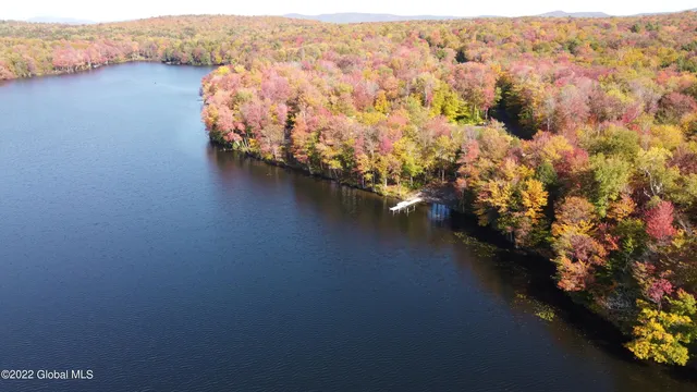 $189,000 | 551 Maple Street, Petersburg, NY 12138