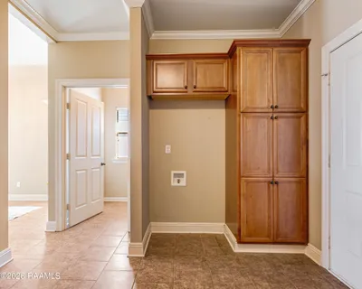 $235,000 | 725 Copper Meadow Boulevard, Youngsville, LA 70592