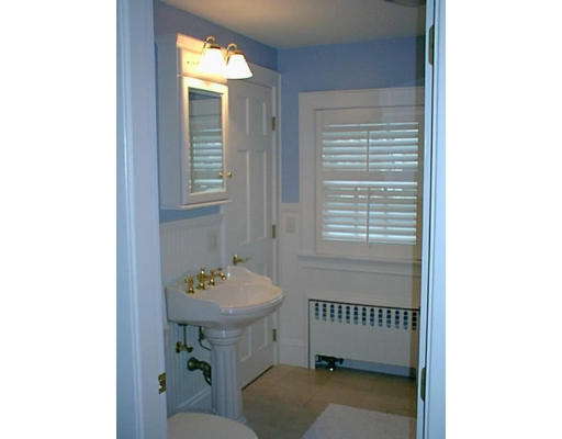 85 Lovell Road Melrose, MA 02176 - Photo 11 of 13 Gallery Image 11