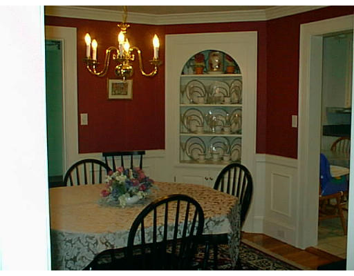 85 Lovell Road Melrose, MA 02176 - Photo 2 of 13 Gallery Image 2
