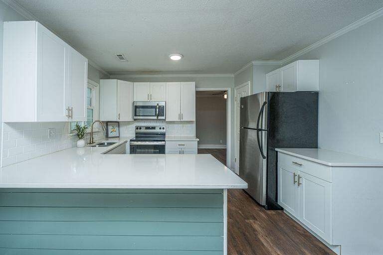 24 Raritan Road Goose Creek, SC 29445 - Photo 7 of 25 78679C1A-65F4-4518-AD09-384BF009C824