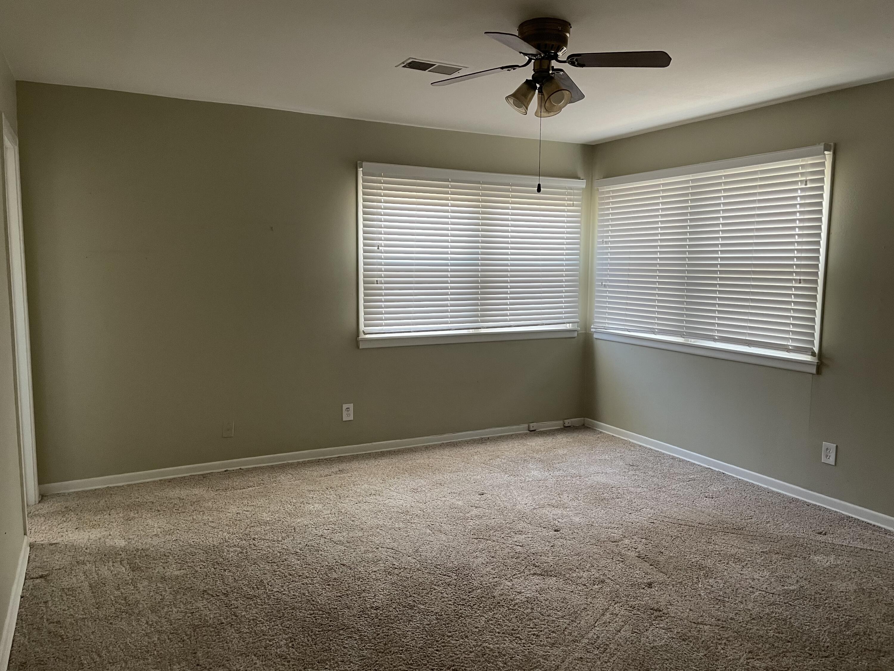 4212 46th Street Lubbock, TX 79413 - Photo 7 of 13 IMG_6909