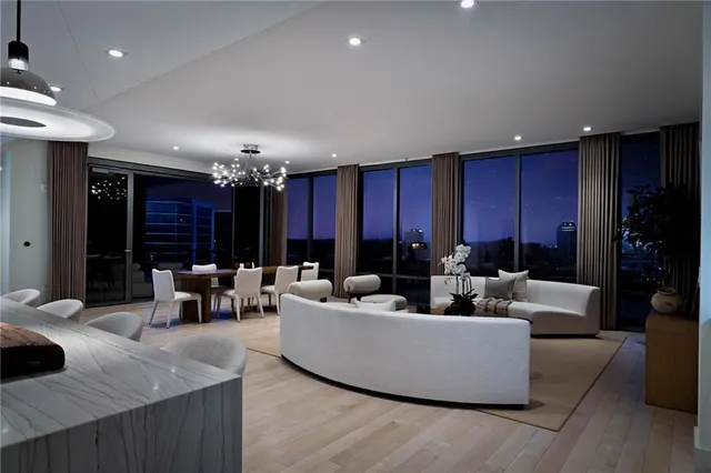 $2,995,000 | 3107 Peachtree Road Northeast, Unit 1702, Atlanta, GA 30305