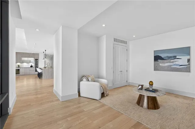 $2,995,000 | 3107 Peachtree Road Northeast, Unit 1702, Atlanta, GA 30305