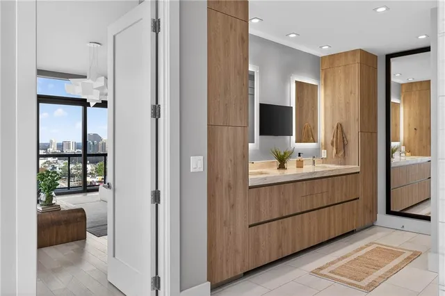 $2,995,000 | 3107 Peachtree Road Northeast, Unit 1702, Atlanta, GA 30305