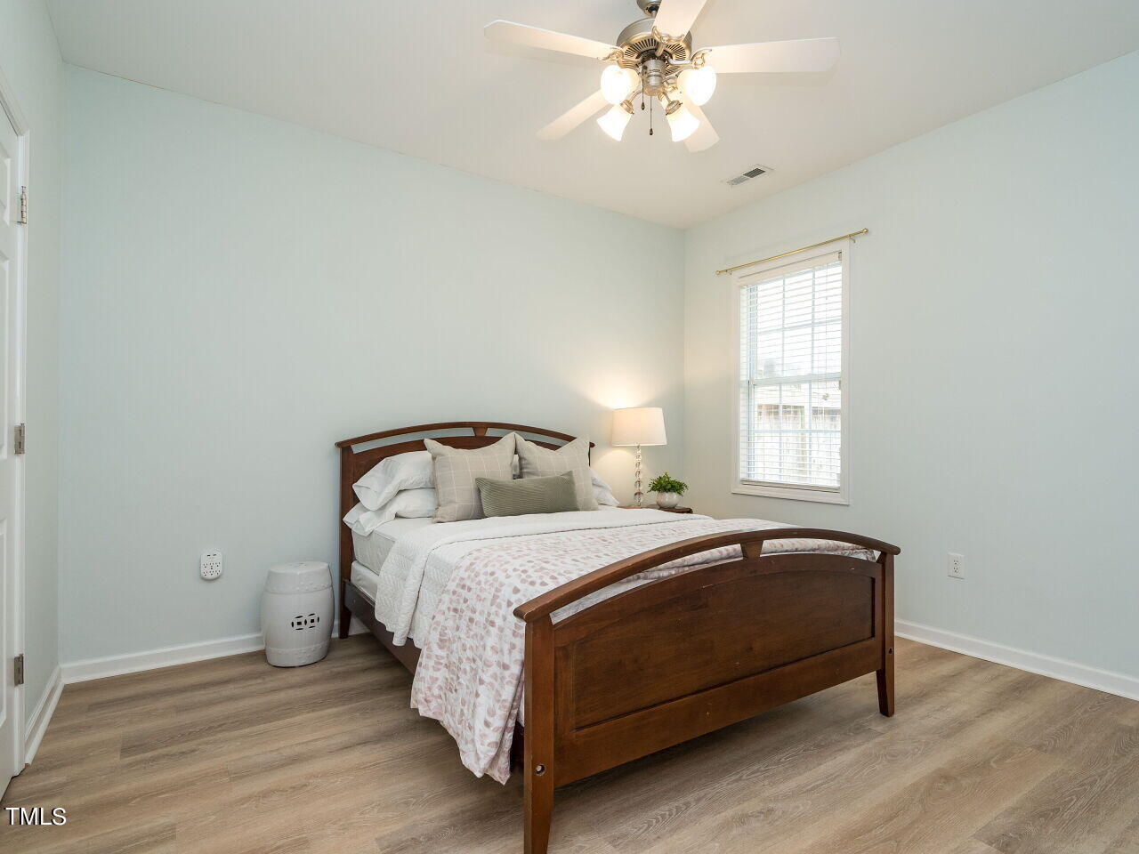 2650 Andover Glen Road Raleigh, NC 27604 - Photo 16 of 27 017-1280x960-second-bedroom