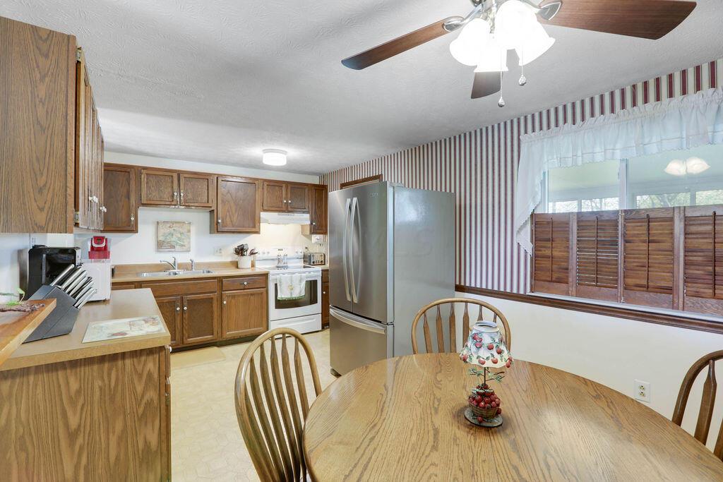 5967 Parkglen Road Galloway, OH 43119 - Photo 11 of 22
