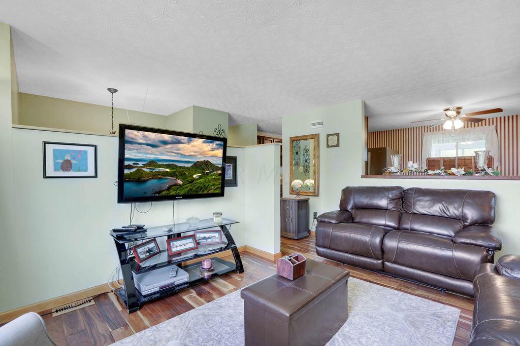 5967 Parkglen Road Galloway, OH 43119 - Photo 9 of 22