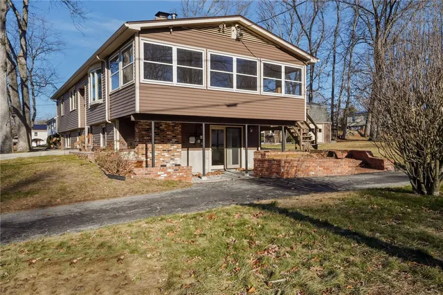 $539,900 | 1 Tiffany Drive, Cumberland, RI 02864