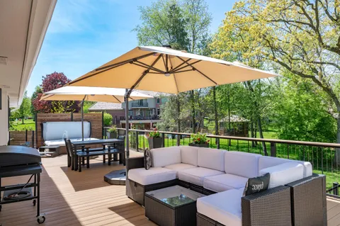 $1,449,000 | W307N2873 Fieldwood Drive, Delafield, WI 53072