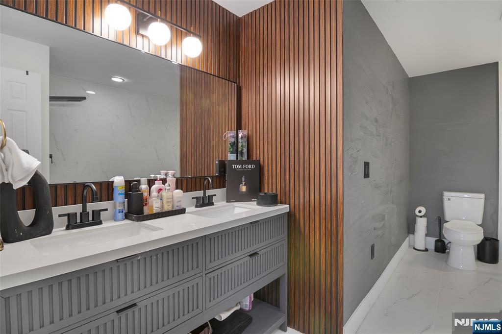 300 Gorge Road, Unit 36 Cliffside Park, NJ 07010 - Photo 11 of 22