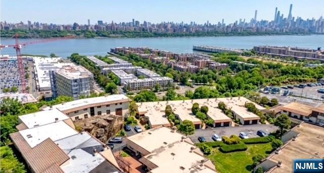 300 Gorge Road, Unit 36 Cliffside Park, NJ 07010 - Photo 20 of 22