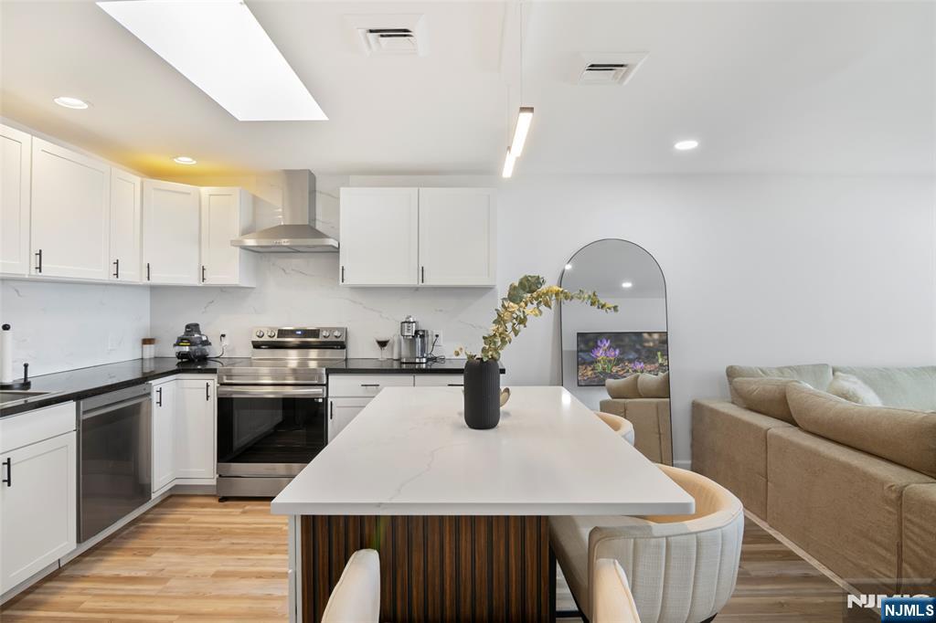 300 Gorge Road, Unit 36 Cliffside Park, NJ 07010 - Photo 5 of 22