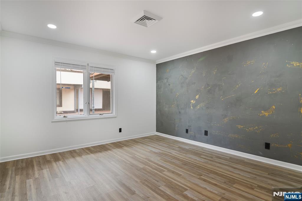 300 Gorge Road, Unit 36 Cliffside Park, NJ 07010 - Photo 7 of 22