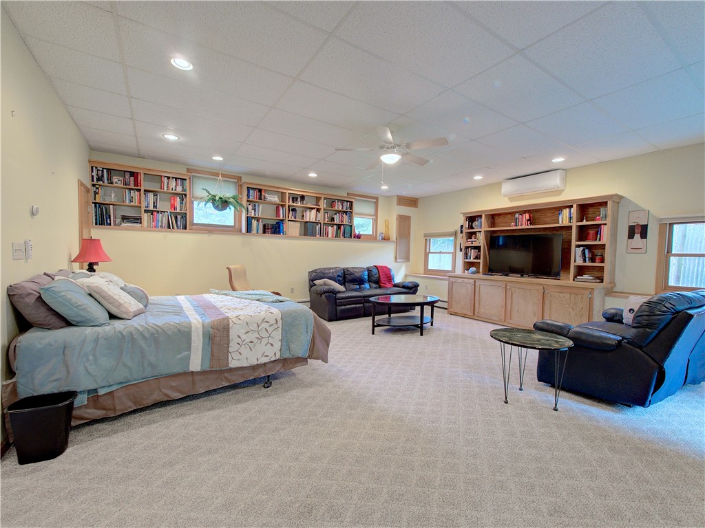 308 Hill Road Burrillville, RI 02830 - Photo 25 of 46
