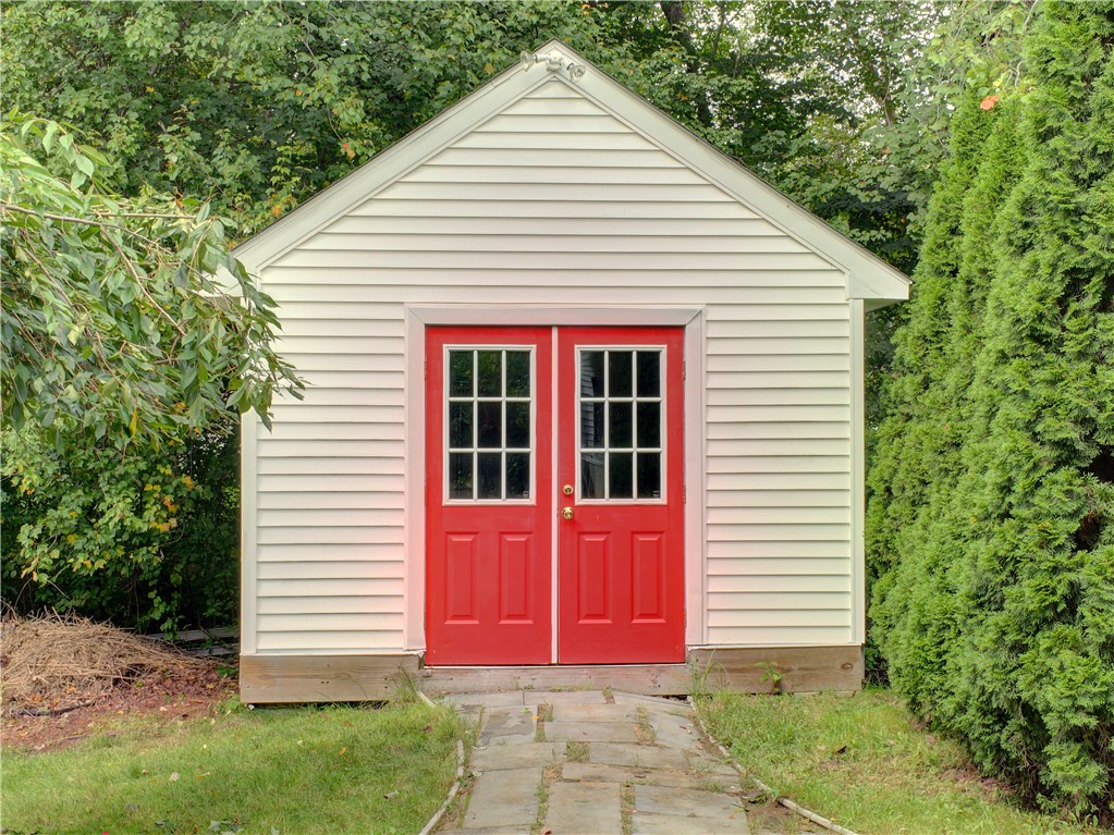 308 Hill Road Burrillville, RI 02830 - Photo 44 of 46