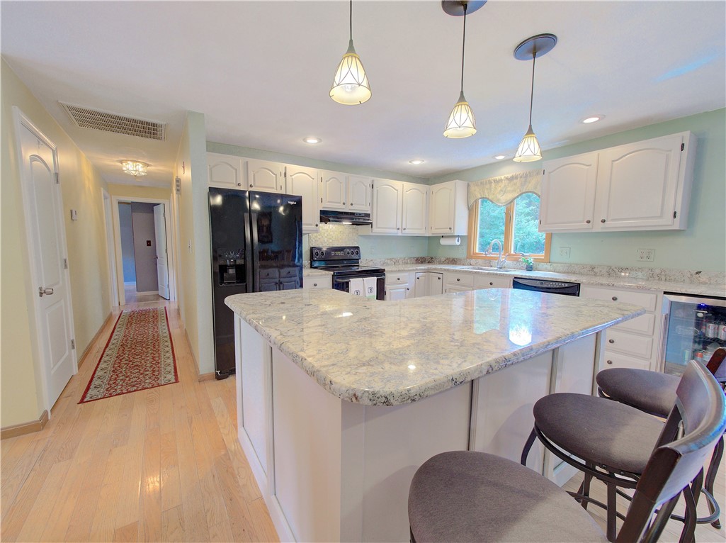308 Hill Road Burrillville, RI 02830 - Photo 5 of 46