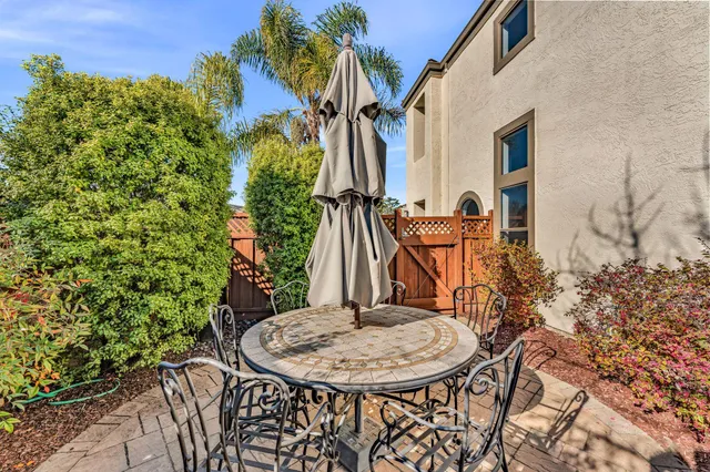 $1,799,999 | 30300 Meridien Circle, Union City, CA 94587