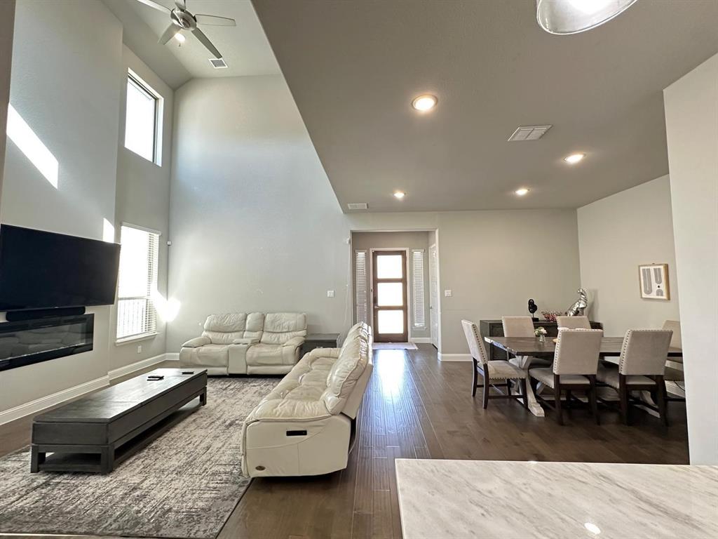 11433 Four Roses Trail Frisco, TX 75035 - Photo 10 of 29