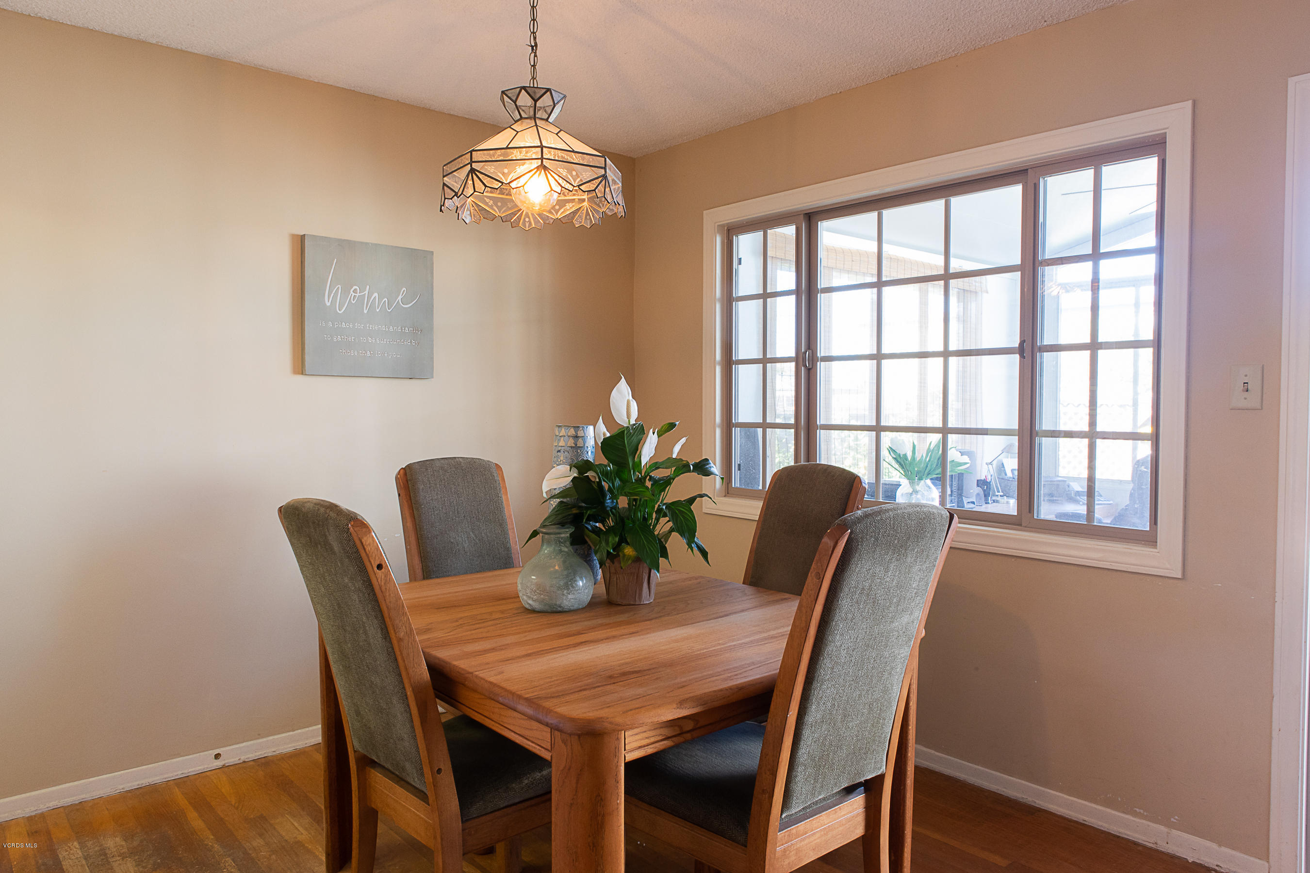 1109 West Roderick Avenue Oxnard, CA 93030 - Photo 5 of 22 Davis-Roderick-0487
