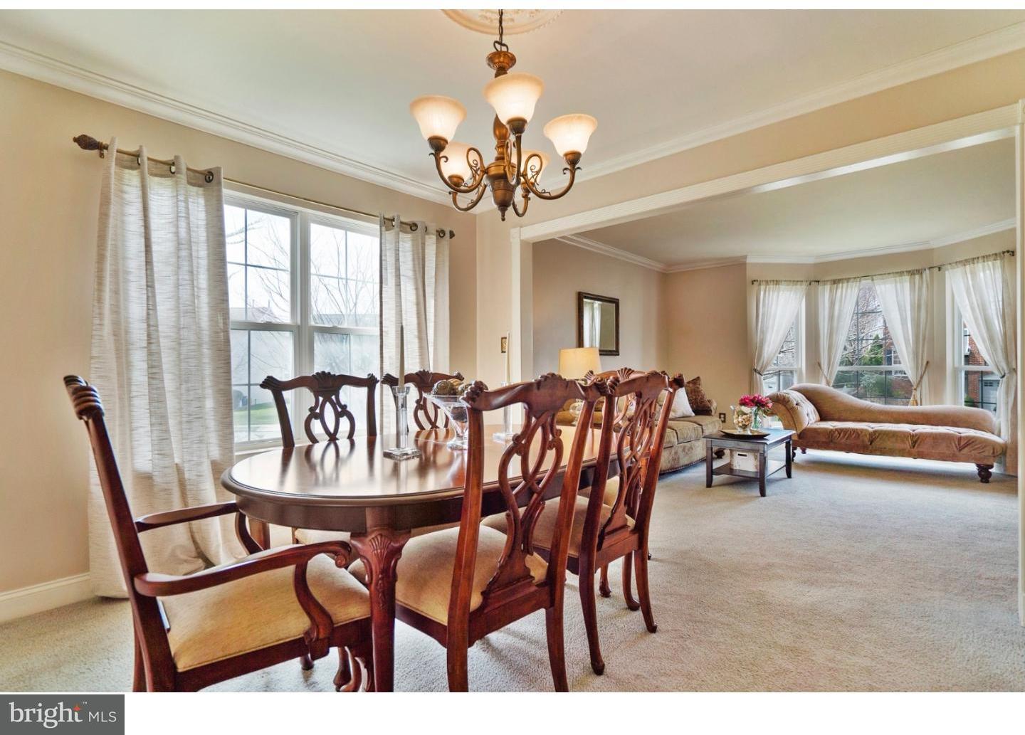 3 Shawnee Trail Burlington, NJ 08016 - Photo 3 of 22 Dining Room
