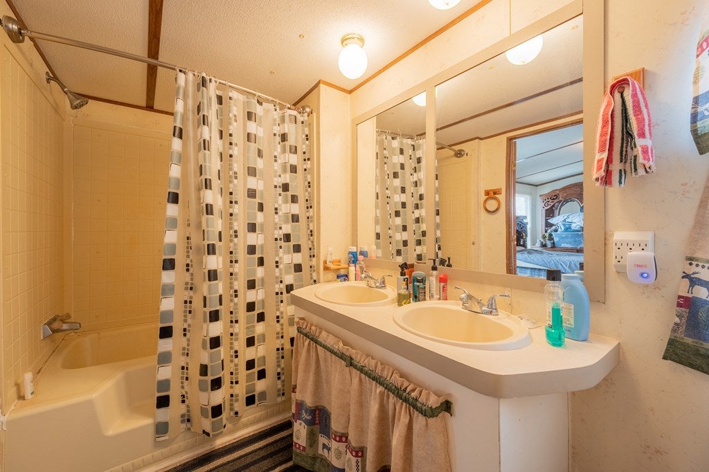 2804 Price Ridge Road Bland, VA 24315 - Photo 24 of 63 Gallery Image 24