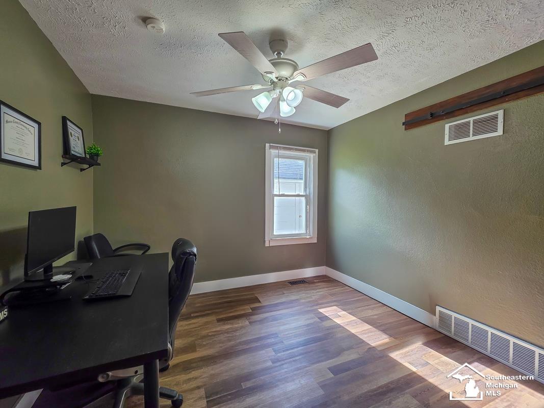 920 Cole Road Monroe, MI 48162 - Photo 17 of 20