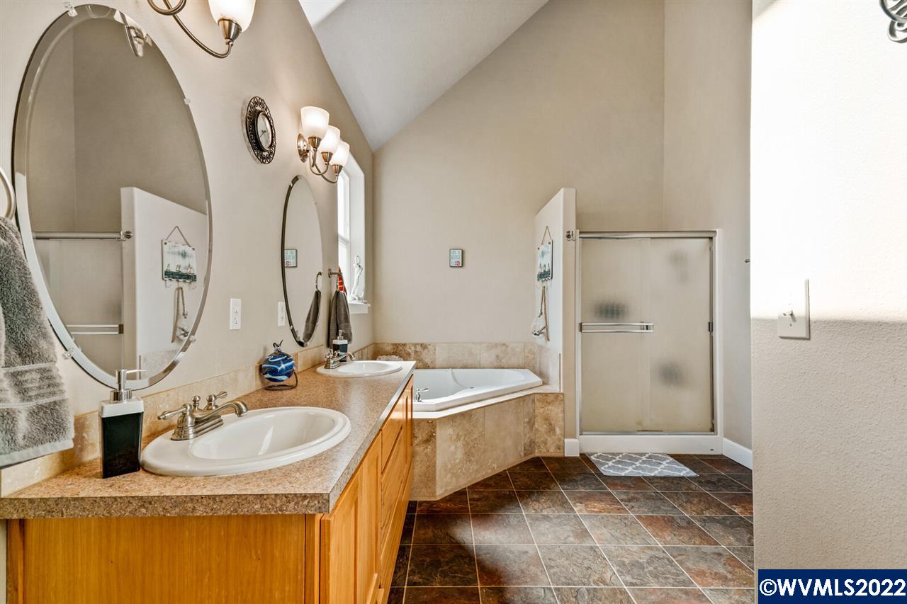 27797 Riggs Hill Road Foster, OR 97345 - Photo 12 of 42 Gallery Image 12