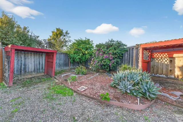 $529,000 | 8 Carita Court, Watsonville, CA 95076