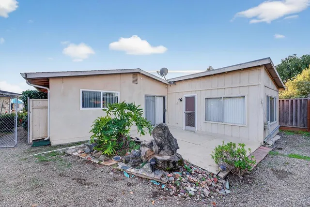 $529,000 | 8 Carita Court, Watsonville, CA 95076