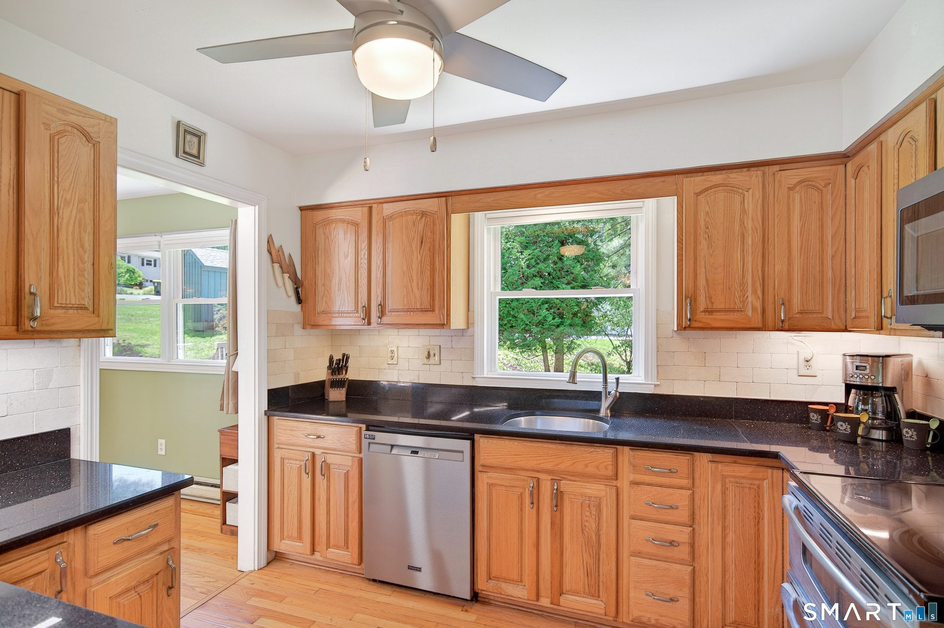 34 Dick Finn Road New Fairfield, CT 06812 - Photo 18 of 40