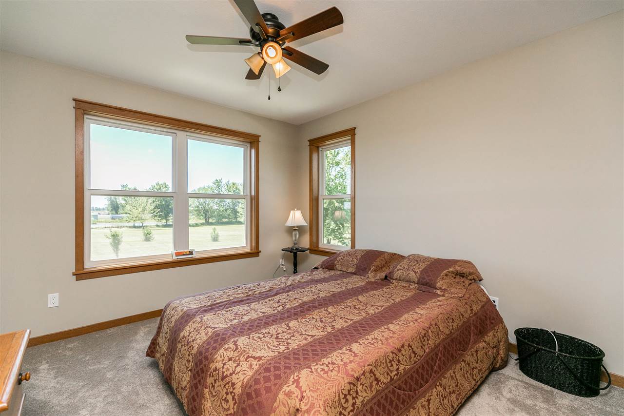 2878 Arabian Road Alburnett, IA 52202 - Photo 16 of 41 Gallery Image 16
