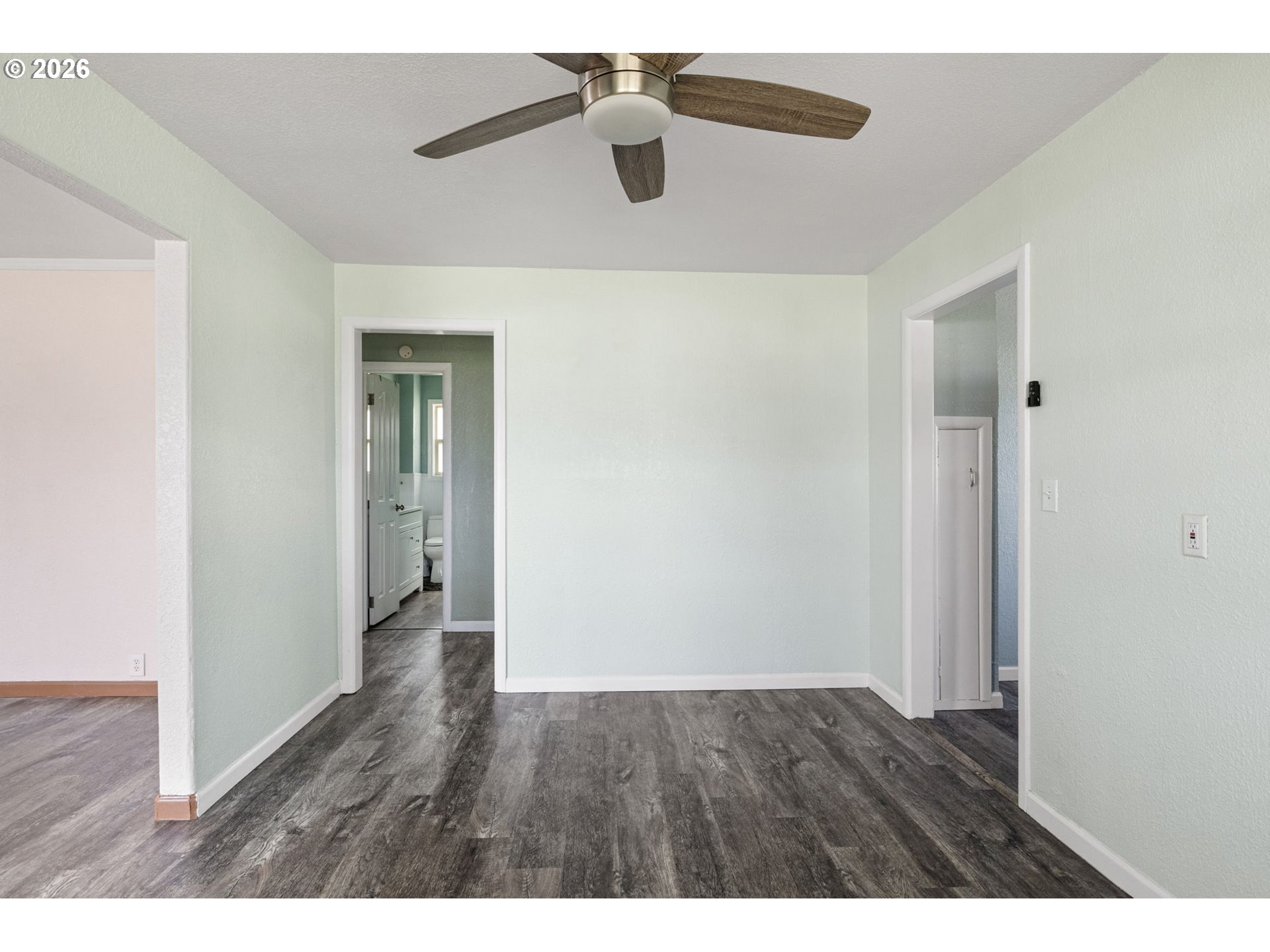 694 32nd Street Springfield, OR 97478 - Photo 13 of 40