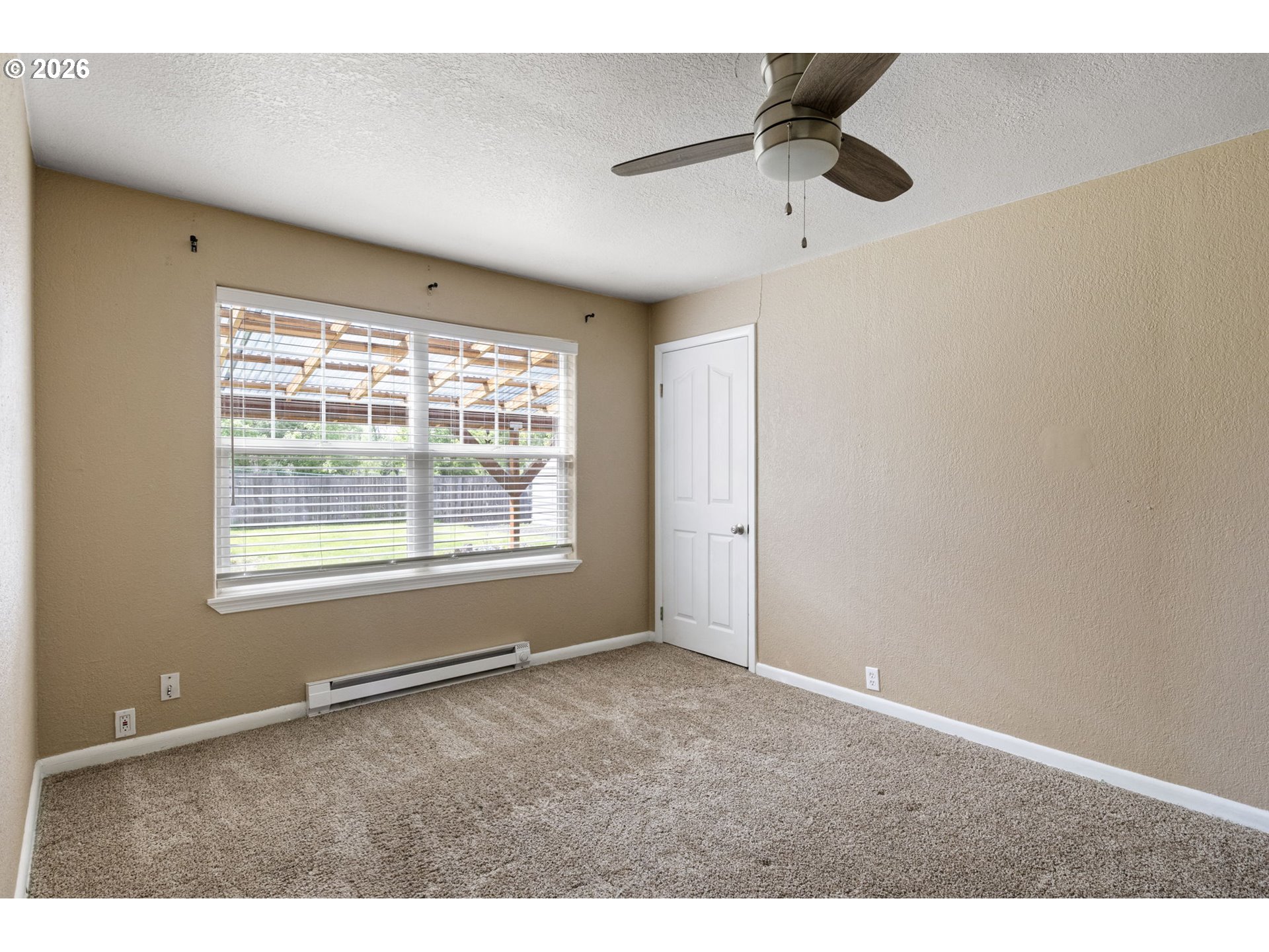 694 32nd Street Springfield, OR 97478 - Photo 23 of 40